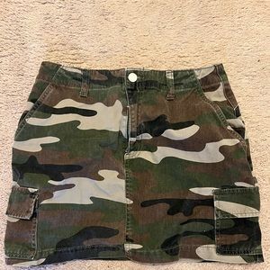 CAMO JEAN SKIRT